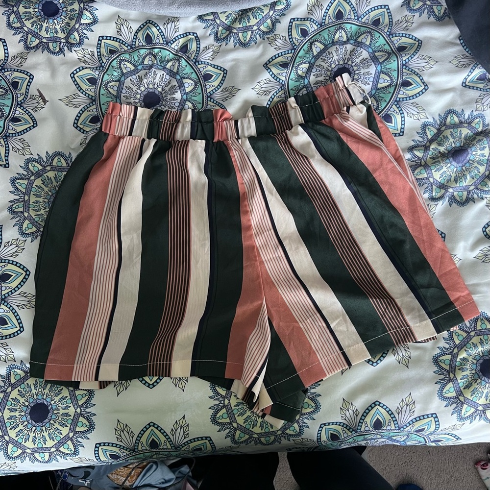 SHEIN High Waist Green and Orange Shorts
